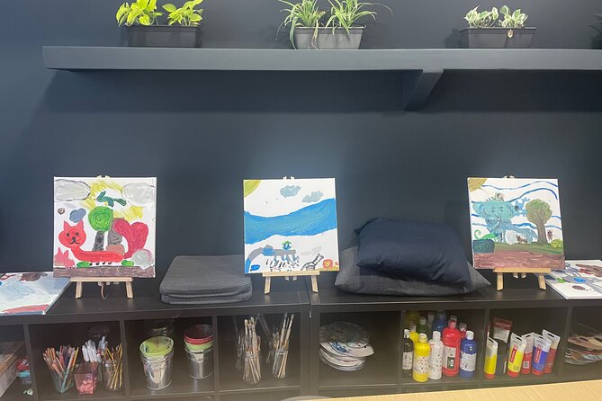 Guided Paint & Sip Workshop in Central Athens - FAQ
