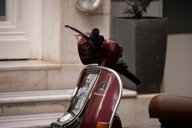 Guided Street Photography Tour in Athens - Seeing Athens like a street photographer, not a checklist