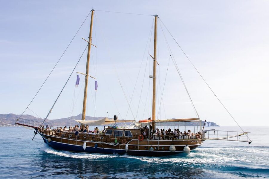 Half-Day Athens Cruise: Swim Stop,Lunch, and Drinks Included - Snorkel gear and how to use it smoothly