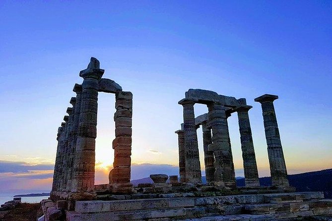 Half-day Sounio and Athenian Riviera private tour - Lake Vouliagmeni: why the temperature thing is worth the stop