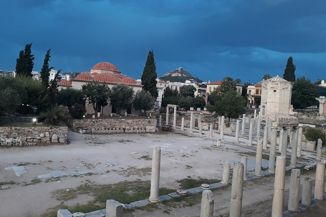 Highlights and Hidden Gems in Athens Walking Tour - Temple of Olympian Zeus: seeing scale shift as you walk