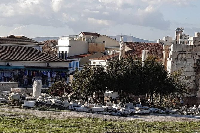Highlights and Hidden Gems in Athens Walking Tour - The Greek sweet stop: a small break that feels very Athens
