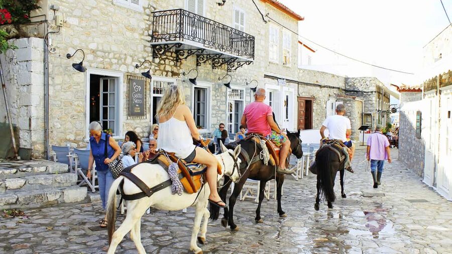 Hydra Island: Full Day Trip from Athens with Swimming - The Boat Transfer to Hydra: Where the Day Starts to Shift