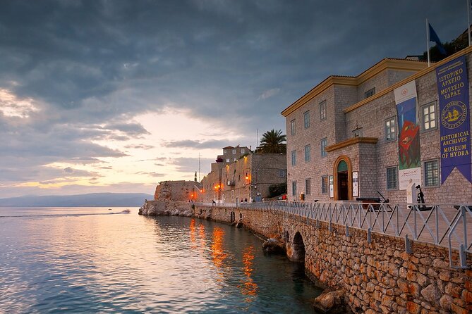 "Hydra: Wander the Cosmopolitan Car-Free Island on Foot" - On Hydra: what the driver can and can’t do (and why it matters)