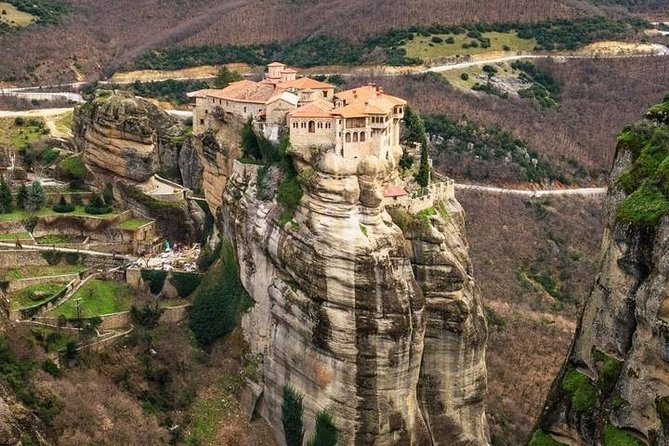 Indulge to the beauty of Greece with the 4 days Classical Greece private tour - Day 1 around Corinth and Mycenae: modern engineering meets ancient empires