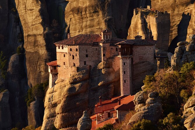 Meteora: A Private Journey to the Monasteries in the sky - Rousanos–Saint Barbara: Frescoes and Panoramas on a Narrow Pillar