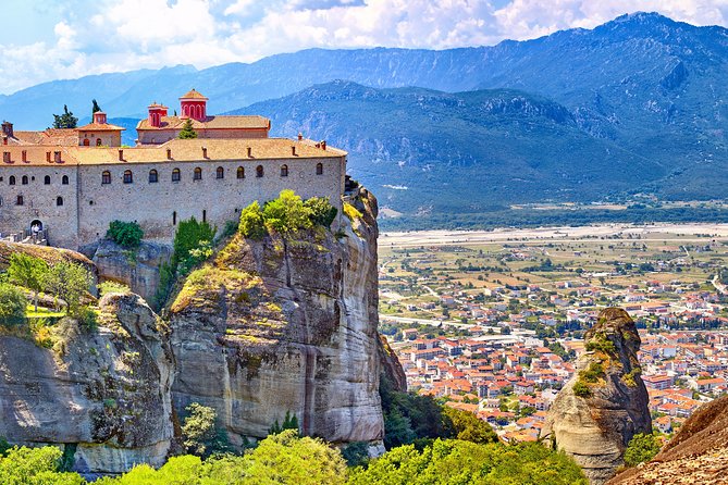Meteora daytrip private tour for groups from Athens - Money matters: pricing for up to 8 and where the extras show up