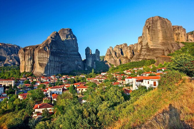 Meteora Full Day Private Tour from Athens including Lunch - A long drive that stays comfortable (and why that matters)