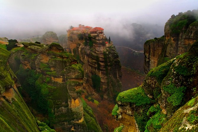 Meteora Full Day Private Tour From Athens - Thermopylae: a fast history stop with big names
