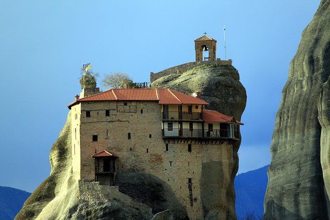 Meteora Monasteries Fully Private Day Tour with Great Lunch-Drinks Included - Meteora itself: the geology that makes the monasteries believable