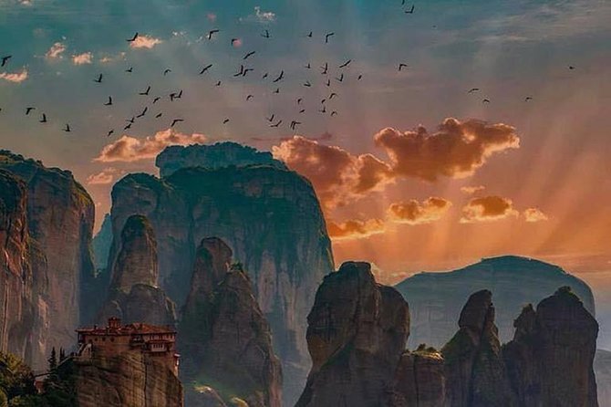 Meteora Monasteries Private Full Day Trip From Athens - Thermopylae: A 15-Minute Time Machine on the Way Back