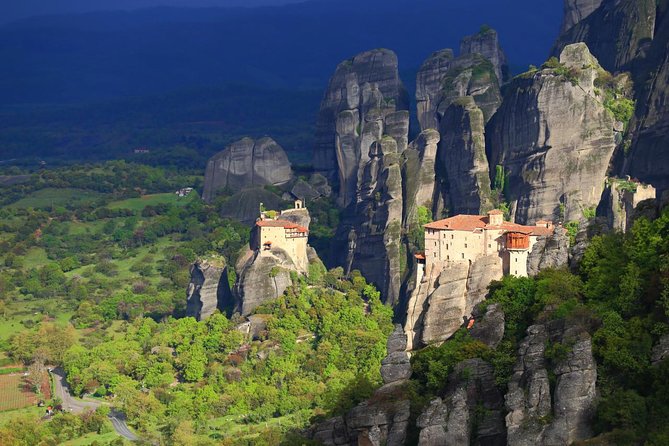 Meteora Private Full Day Tour - Thermopylae: the Hot Gates stop that adds meaning to the drive