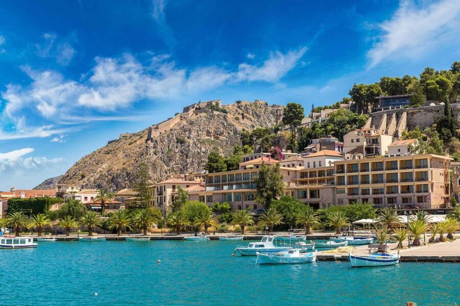 Nafplio full day tour - Nafplio old town time: Venetian-style alleys, shopping, and a real lunch