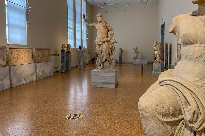 National Archaeological Museum Private Tour with Licensed Expert Guide - Touring the museum in 2 hours: what the highlight route actually delivers