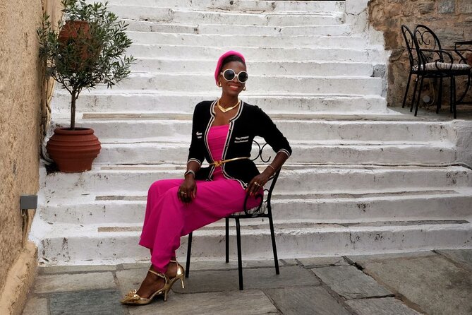 Photographer in Athens // Photo-magic // - Shooting with your phone or Anna’s camera (and why it changes your results)