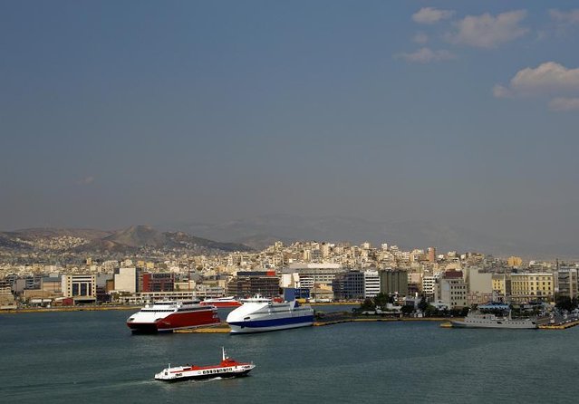 Piraeus Food Walking Tour - Key highlights at a glance