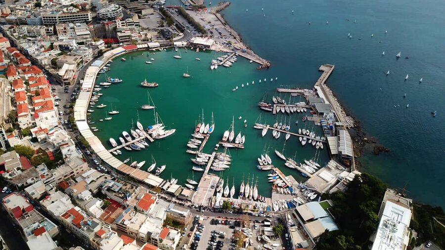 Piraeus Port: Athens Beach Escape & Vouliagmeni Lake - From Piraeus Port pickup to a true shore-day rhythm