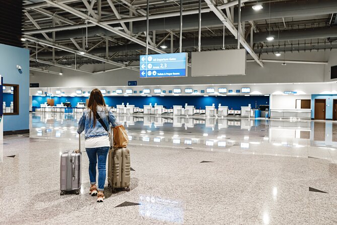 Piraeus Port/Hotels to Athens Airport Private Transfer-Meet&Greet - Price and Value at $48.85 Per Person