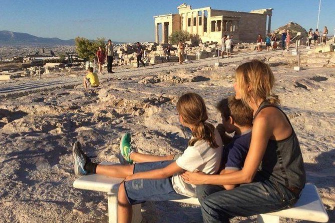Private Acropolis for Families Tour - Caryatids: turning sculptures into a kid-friendly moment