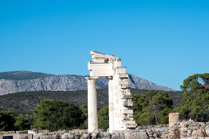 Private Day Tour in Corinth Canal, Epidaurus ,Mycenae and Nafplio - Mycenae: Lion’s Gate, Palace Areas, and Tombs in a UNESCO World
