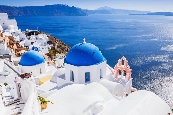 Private Day Trip to Santorini from Athens: Sightseeing Highlights - Oia in 75 Minutes: Iconic Views Without the Chaos Spiral