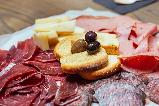 Private Food Tour of Athens: 6 or 10 Tastings - What to expect on the ground: shop tastings vs sit-down meals