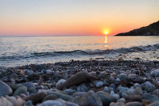 Private Full-Day Sounio Coastline Tour Attica Sunset - What to pack for a seaside day that ends on the cape