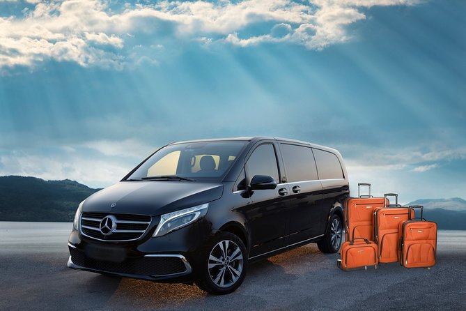 Private Limo Transfer From Athens/Suburbs To Pireaus Port - Pickup in Athens Center: Clear Start, Fewer Headaches
