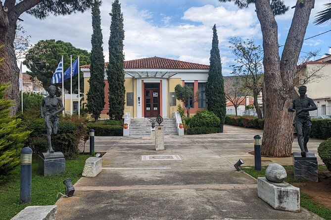 Private Luxury Tour: Marathon – Battle & Run That Changed History - Stop 2: Marathon Run Museum—where the race story turns into artifacts
