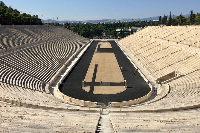 Private Tour Acropolis and Athens Highlights - The Evzones at attention: Changing of the Guards and Presidential Mansion area