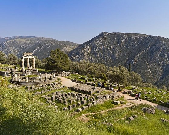 Private Tour: Delphi Day Trip from Athens Including wonderful local Lunch - Should you book this Delphi day trip?