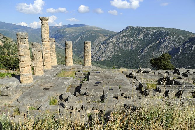 Private Tour of Delphi & Arachova from Athens - Arachova: stone village wandering and a view-heavy lunch stop