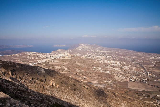 Private Tour: Santorini Highlights with Akrotiri - A private Santorini day that actually has a point