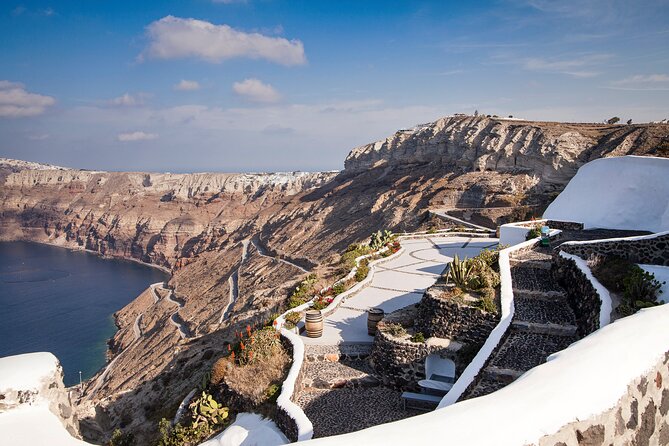 Private Tour: Santorini Highlights with Akrotiri - Winery time at Venetsanos: views plus a taste