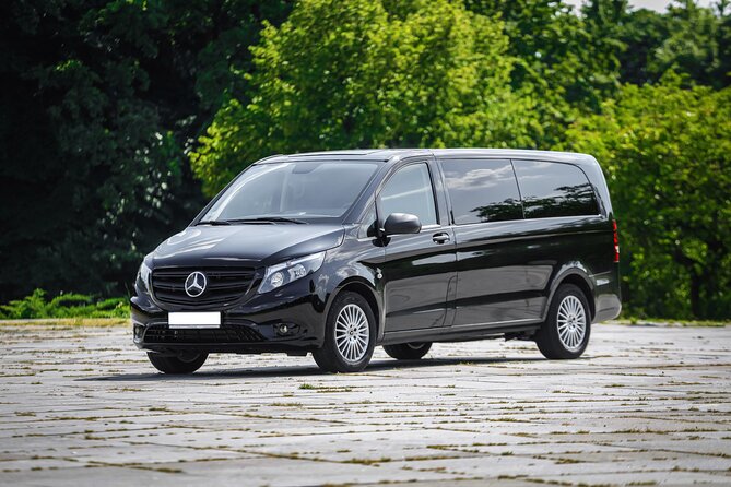 Private Transfer:Athens City to Piraeus Cruise Port - When this transfer is a smart fit