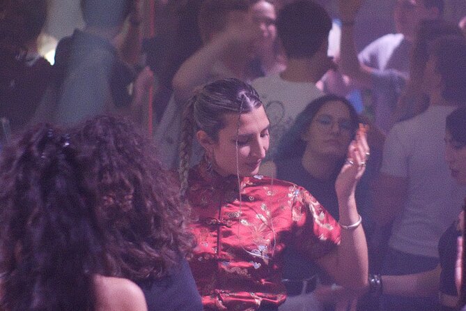 Saturday Night Pub Crawl for Professionals in Athens, Greece - Stop 4: Pikap Disco-Bar Finale with DJ Energy and €2 Off Mixed Drinks