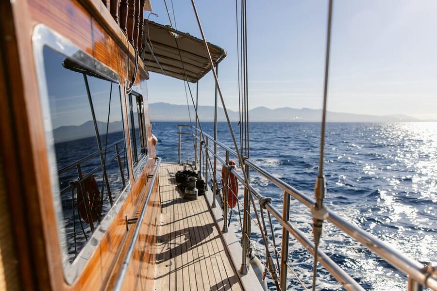 Sunset Dinner Cruise: Swim Stop, Drinks & Onboard Dining - Price and Value: Is $163 Worth It?