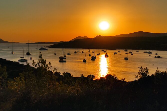 Temple of Poseidon and Cape Sounion Half-Day Tour from Athens - The drive along the Athenian Riviera: views plus guided story time