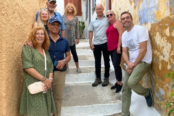 The Great Walk of Athens - Where you meet, how you get there, and where you end