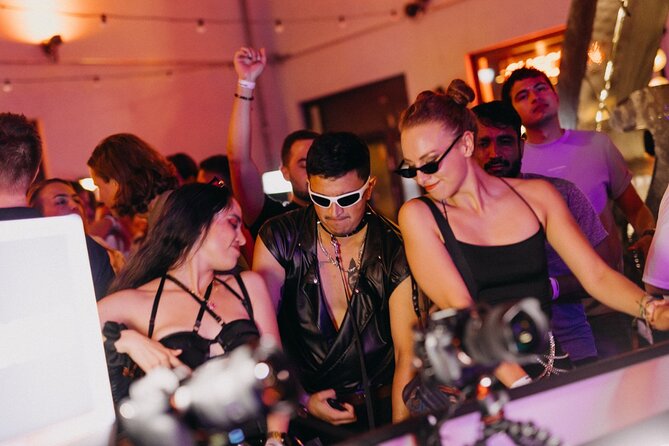 The Original Athens Pub Crawl - Who this Athens pub crawl is best for