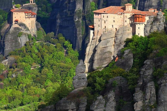 The Top Meteora Greece Private Day Tour from Athens - Kamena Vourla coffee/tea stop: a practical pause that also helps your mood