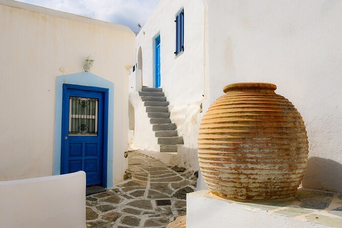 The Ultimate 11-Day Island Tour, Paros, Naxos, Mykonos, Santorini - Naxos to Santorini: free time in a cliff town and a full sea-day cruise (Days 8–9)
