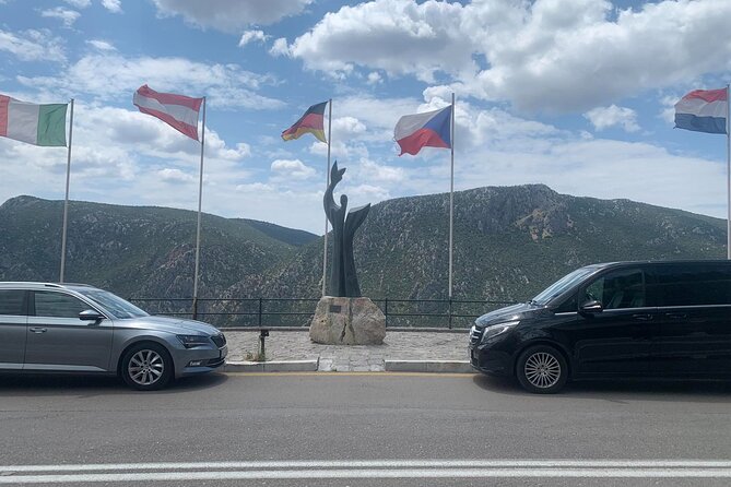 Thermopylae and Delphi Private Full-Day Tour from Athens - Delphi on your own pace: Tholos, the Archaeological Museum, and Apollo’s temple