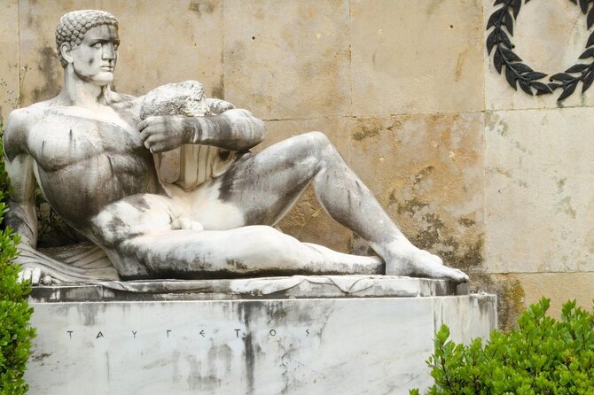 Thermopylae and Delphi Private Full-Day Tour from Athens - Should you book this Thermopylae and Delphi private day trip?