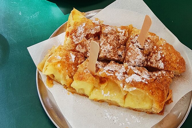Traditional breakfast in markets with olive oil and honey tasting - Key things to know before you go