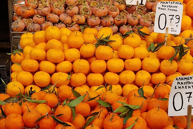 Traditional breakfast in markets with olive oil and honey tasting - What’s actually on your breakfast plate