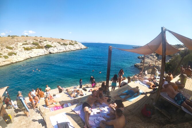 Try Scuba Diving in Athens - Hand Signals and Breathing: The Skills That Make or Break Your Comfort