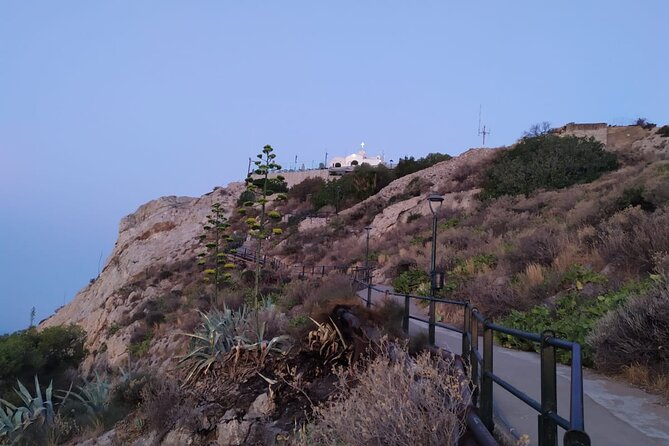 Ultimate Athens Sunrise Hike! - George’s guiding style: calm, friendly, and useful on the spot