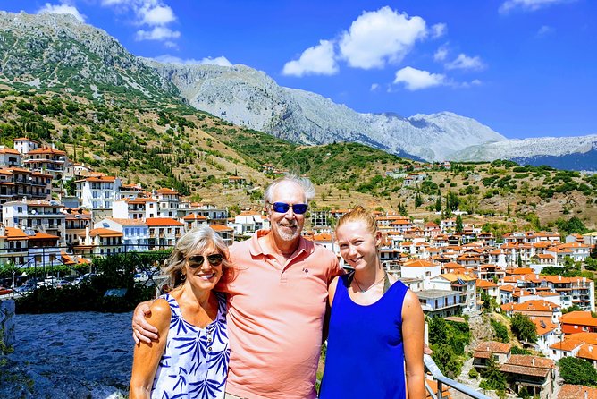 Unforgettable Delphi and Meteora PrivateTour All Inclusive - Thermopylae: The Leonidas Stop on the Return to Athens