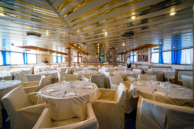 VIP Day Cruise from Athens to Hydra, Poros and Aegina - The VIP flow on board: lounge, service, and food expectations